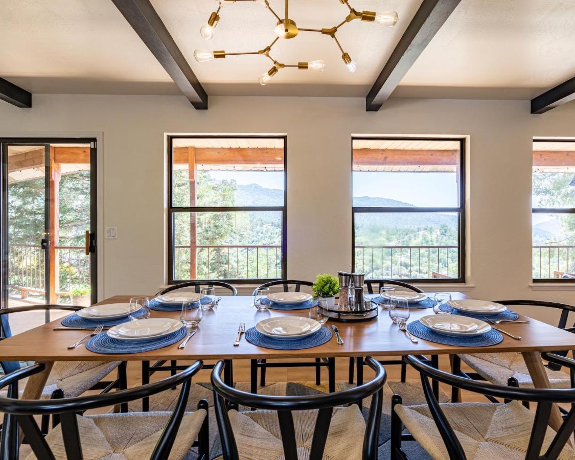 Secluded Mtn Top Family Haven W/Views Spa & Arcade Three Rivers Dış mekan fotoğraf