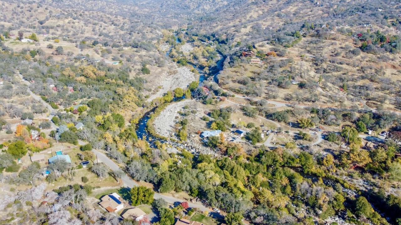 Secluded Mtn Top Family Haven W/Views Spa & Arcade Three Rivers Dış mekan fotoğraf